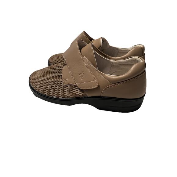 Propet Olivia WPRX25 Taupe Leather/Stretch Fabric Casual Shoes Women’s 11 X(2E) - Picture 2 of 10